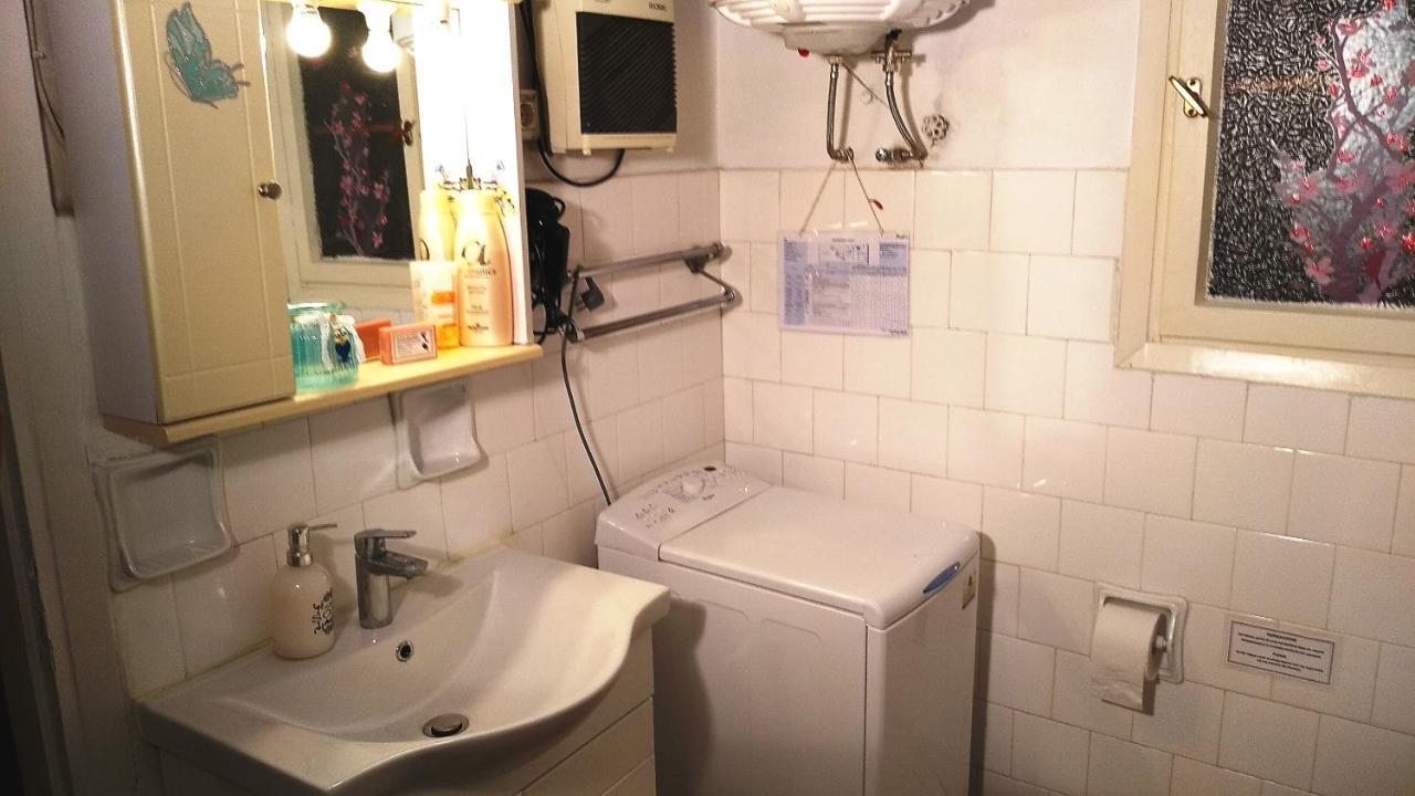 Katerina Apartment. Corfu Town Екстериор снимка